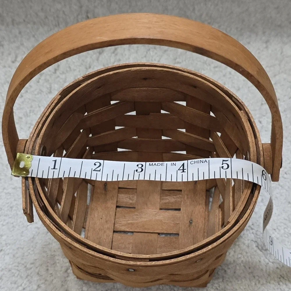 Vintage 1994 Longaberger Handwoven‎ Round Basket with Handle Dresden Ohio USA